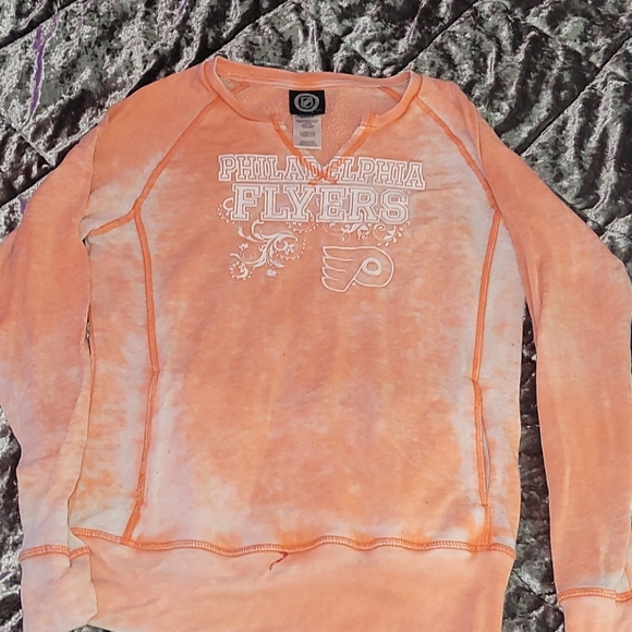 Sweater - Picture 1 of 5